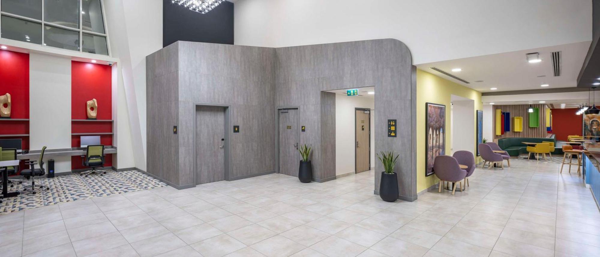 Hampton By Hilton Doha Old Town Hotell Exteriör bild