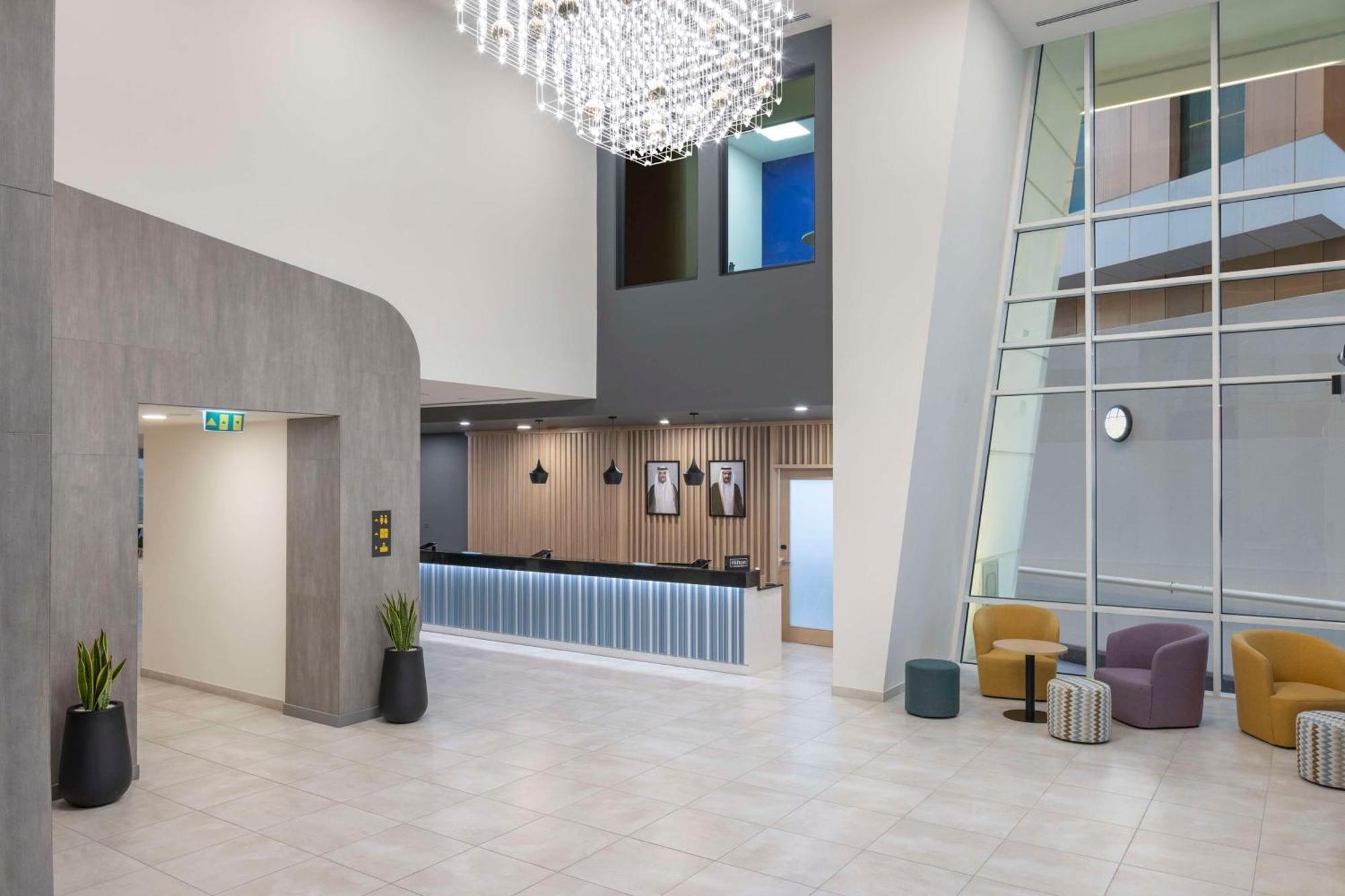 Hampton By Hilton Doha Old Town Hotell Exteriör bild