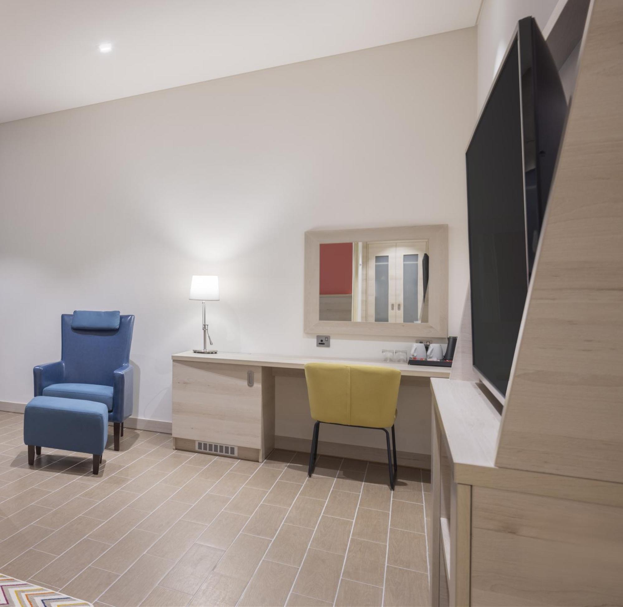 Hampton By Hilton Doha Old Town Hotell Exteriör bild