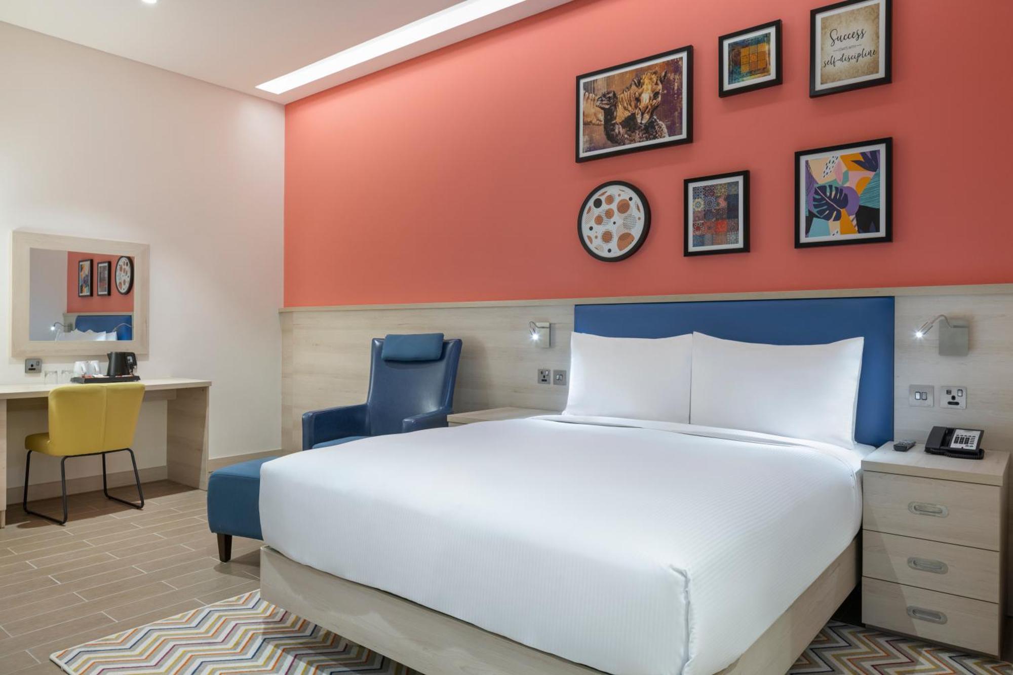 Hampton By Hilton Doha Old Town Hotell Exteriör bild